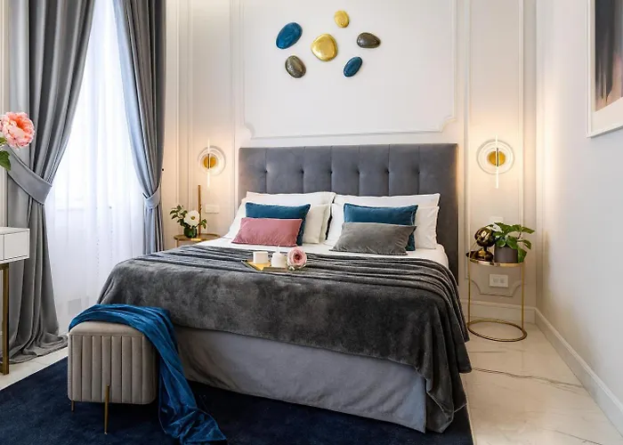 Apartment Deluxe *