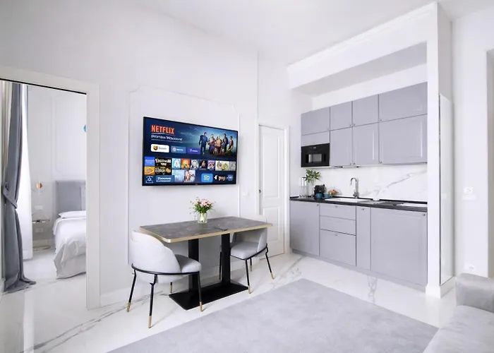 Apartment Deluxe *